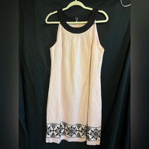 Women’s dress